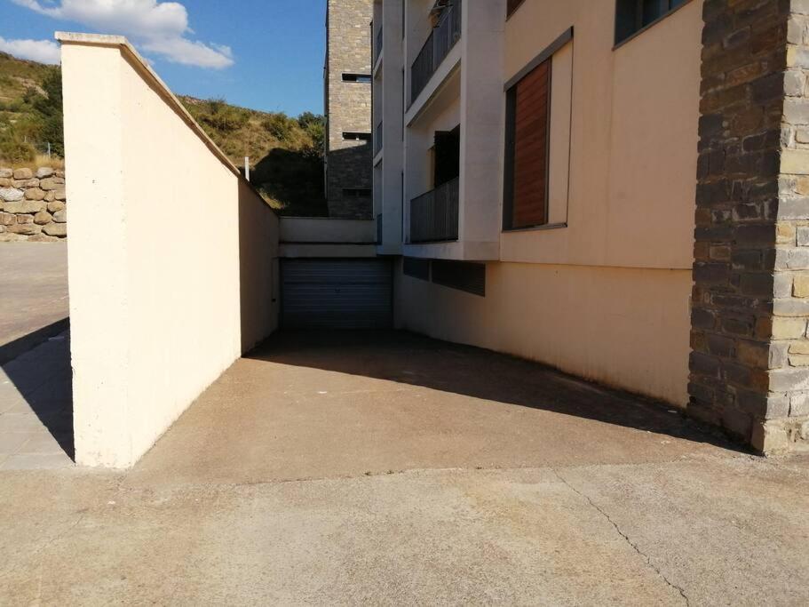Amplio Apartamento En Sabinanigo - Las Margas Pirineo Aragones Bagian luar foto